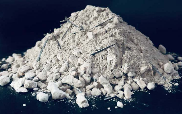 提高钢包用耐火浇注料质量的方法